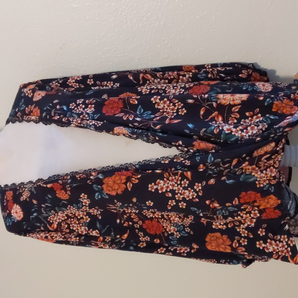 Democracy floral hi low blouse size 1X